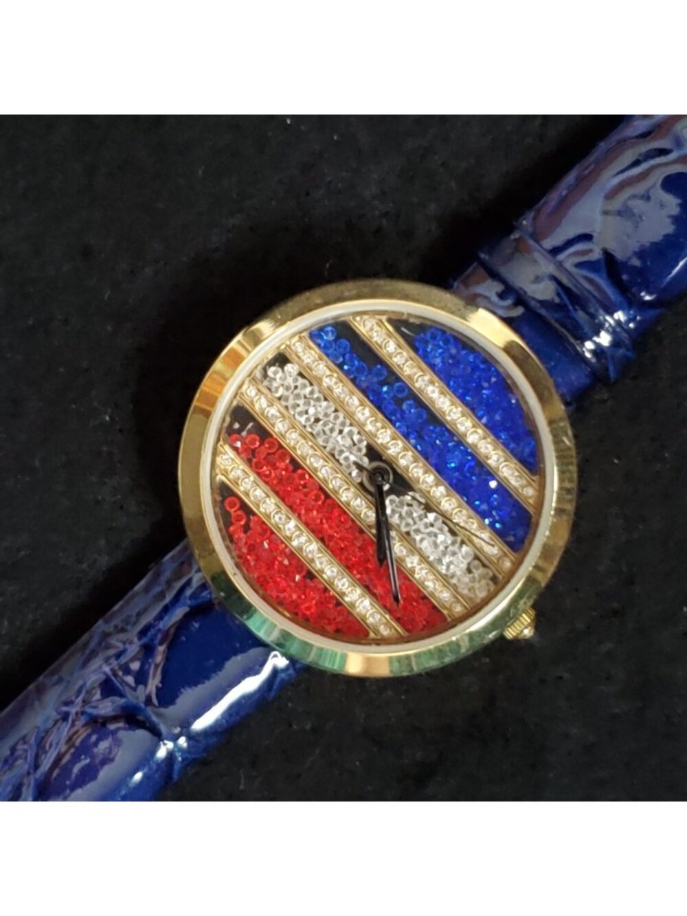 Womens Watch Patriotic Red White Blue Floating Crystals Victoria Wieck